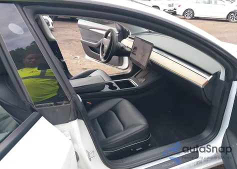 2021 Tesla Model 3 Standard Range Plus Rear-Wheel Drive from USA, damaged, VIN 5YJ3E1EA4MF043432